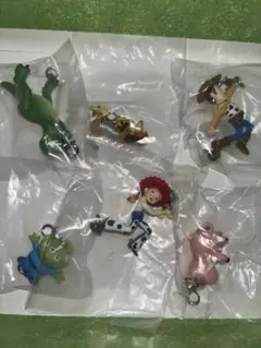 トイストーリー ゆらゆらつながるマスコット アンディのおもちゃ大集合 6種類