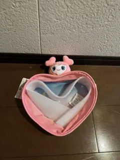 TWICE LOVELYS　ぴょこきゅんボディバッグ　モモ