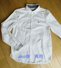 H＆M ロゴ刺繍付き　白シャツ