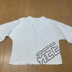 X928 ホワイト M Reebok Tシャツ スポーツ　短丈　メンズのサムネイル