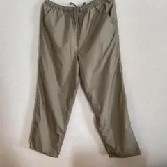 Nike カーキ パンツ ウエストゴム