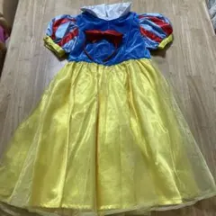 白雪姫 ドレス 130cm ディズニーストア スノーホワイト コスプレ 衣装