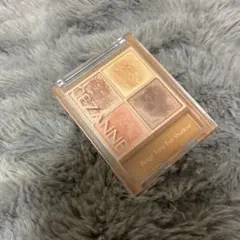 CEZANNE ベージュトーンアイシャドウ 04