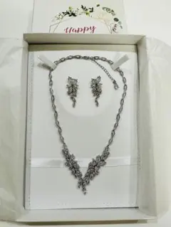 ウエディング アクセサリー ネックレス イヤリング ラブティアラ