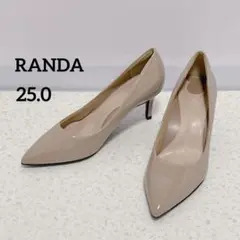 RANDA ランダ　アーチサポートパンプス　エナメルパンプス　ポインテッドトゥ