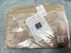 SAANA JA OLLl A4ポーチのサムネイル