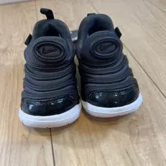 Nike ブラック スニーカー 343938-013