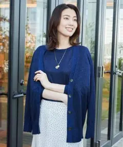 UNTITLED　ラメVネックカーディガン・ボートネックボリューム袖ニットセット