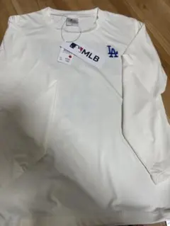 MLB ホワイト長袖カットソー サイズ150 ラッシュガード　新品未使用