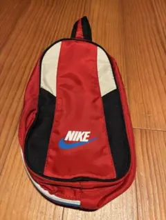 ＊ナイキ：シューズバック＊赤