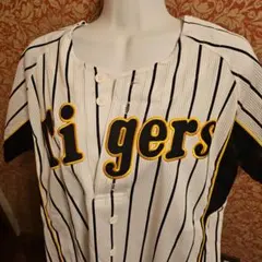 超希少・新品タグ付き！シャープ産業 阪神タイガース 田中秀太 ユニフォーム M 超希少・新品タグ付き！シャープ産業 阪神タイガース 田中秀太