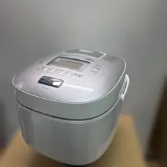 TOSHIBA 真空圧力IH炊飯器 1升炊き RC-18VQH 1.8Lのサムネイル