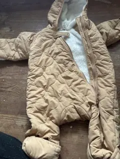 ベージュ キルティング ジャケット