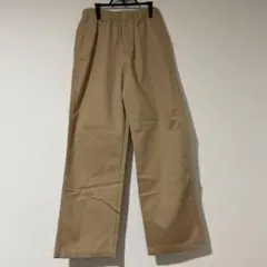 ベージュ ゴムウエスト チノパン
