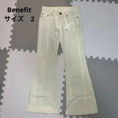 新品未使用　ブーツカットデニム フレアパンツ　デニム　ジーンズ　ホワイトのサムネイル