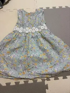 Lili Lundi 花柄 ノースリーブ ワンピース 110cmのサムネイル