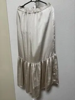 光沢サテン フレアスカート シャンパンゴールドのサムネイル