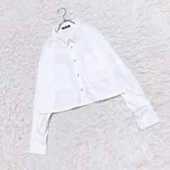 【SUREVE】ショート丈 クロップド 長袖 シャツ（L）白 ダブルポケットのサムネイル