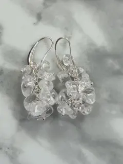 水晶細石　フックピアス