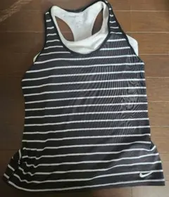 NIKE ブラトップ付きタンクトップのサムネイル