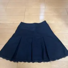 MISCH MASCH 黒 プリーツスカート Sサイズのサムネイル