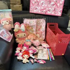 d*7様 レア！マイメロディ ぬいぐるみと文房具セットお楽しみボックス