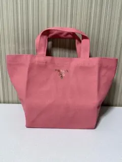 PRADA ノベルティトートバッグ　ピンク　箱付き
