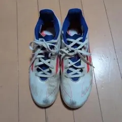 サッカーシューズ ホワイト/ブルー/レッド