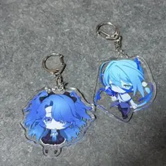 C107 八雲べに アクリルキーホルダー2種セット 彩蝶の箱庭 - メルカリ