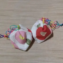 ヨーヨーお手玉　２個　椿