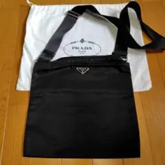 サコッシュ 黒 ショルダーバッグ