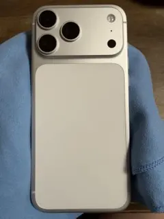 iPhone17ProMax本体シルバーSIMフリー256GB
