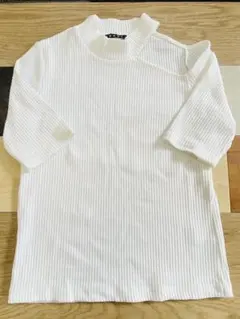 ホワイトリブ編み半袖Tシャツ　INGNI 肩あきトップス　半袖　レディース