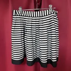 【新品未使用タグ付き✨】Forever21 ボーダープリーツフレアスカート