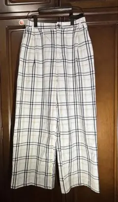 【新品未使用】レディースホワイト・ブラックチェック ワイドパンツ L 2654