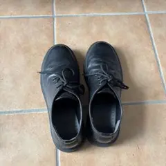 ブラックレザーシューズ
