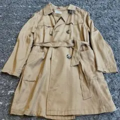 ベージュ トレンチコート ダブルブレスト　キッズ