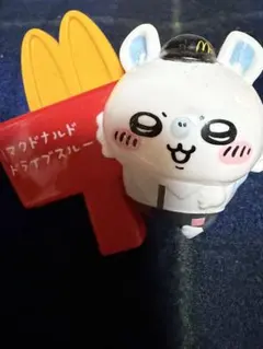 ちいかわ マクドナルド ハッピーセット モモンガのサムネイル