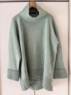 ミントグリーン ニット