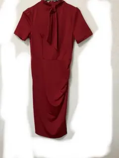 SHEIN 赤 リボン付き タイトワンピース S