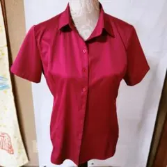 半袖ブラウスシャツ（バーガンディレッド）レディースМ　夏服トップス
