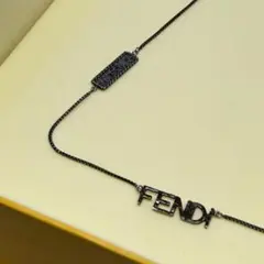 FENDI オーロック ラインストーン ネッ - メルカリ