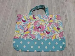 カラフル柄の手提げバッグ　レッスンバック