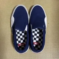 新品 Slyde ネイビー スリッポンスニーカーのサムネイル