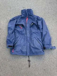 Item thumbnail for item 53c7ba39-34de-4227-bfe7-e0dc5d517de1