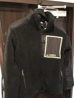 (期間限定)定価7%オフadidasTERREX品番HAR37