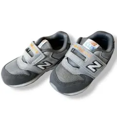 Item thumbnail for item a31dd656-33e7-4112-b701-c3b36db68a36