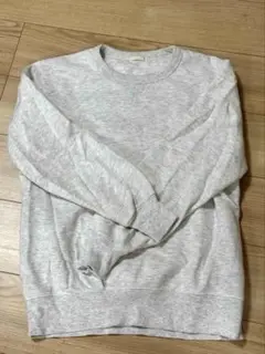 グレー クルーネックスウェット