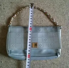 ショルダーバッグ