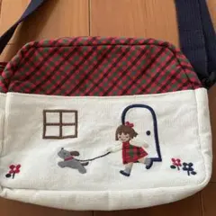 ファミリア ショルダーバッグ 赤チェック柄 刺繍